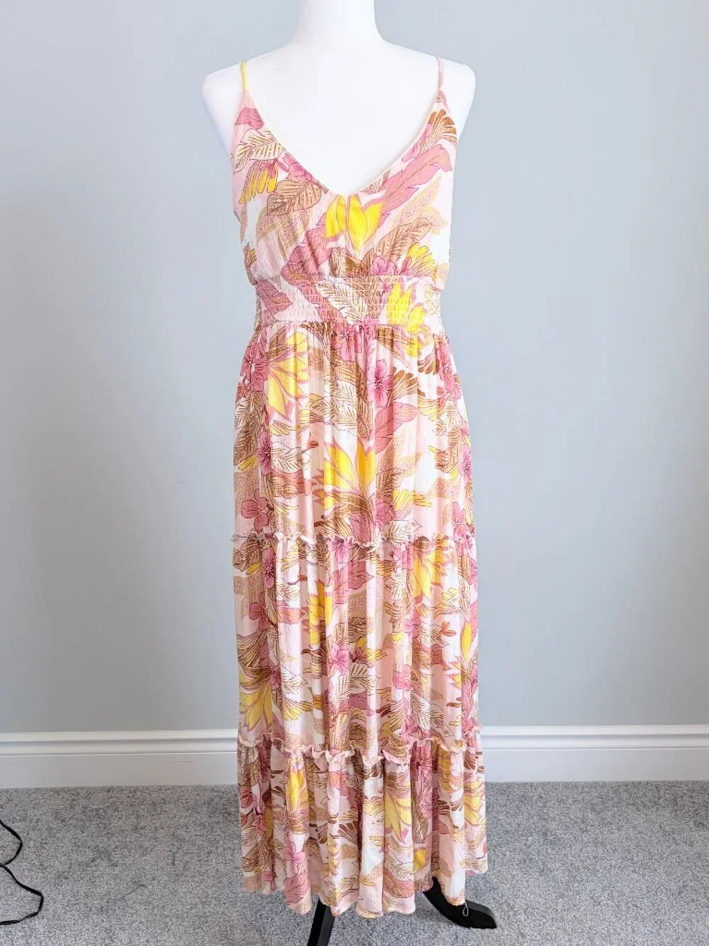Tiered Maxi Dress Summer Flowy Costal Chic Gold Stitching Pink Yellow Size XXL - Picture 1 of 13